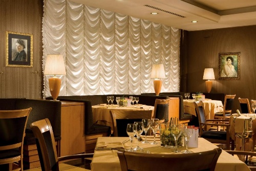 Ramada by Wyndham Naples image 5